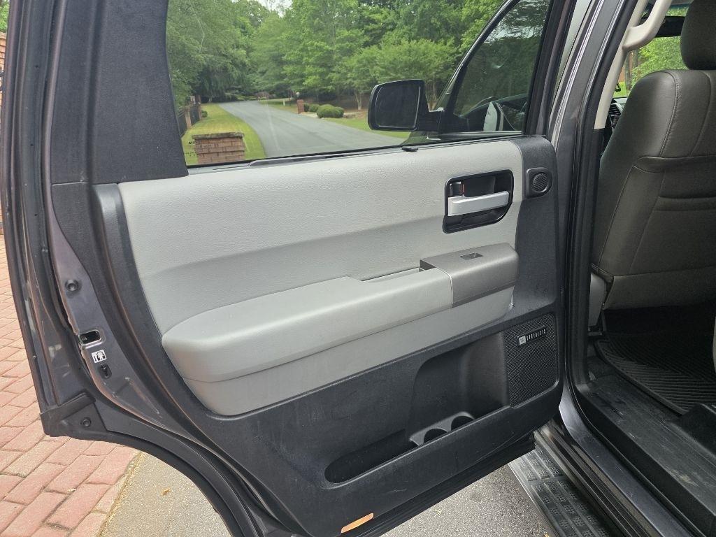 Toyota Sequoia Limited 2WD 2015