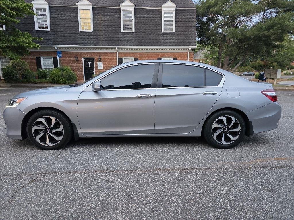 Honda Accord EX-L Sedan CVT w/ Honda Sensing 2016