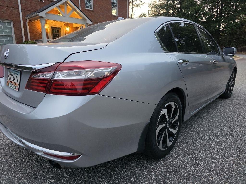 Honda Accord EX-L Sedan CVT w/ Honda Sensing 2016