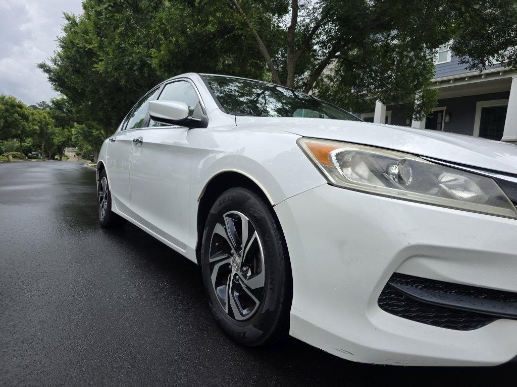 Honda Accord LX Sedan CVT 2016
