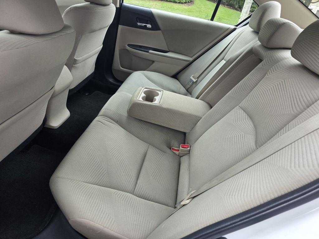 Honda Accord LX Sedan CVT 2016