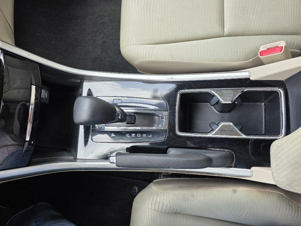 Honda Accord LX Sedan CVT 2016