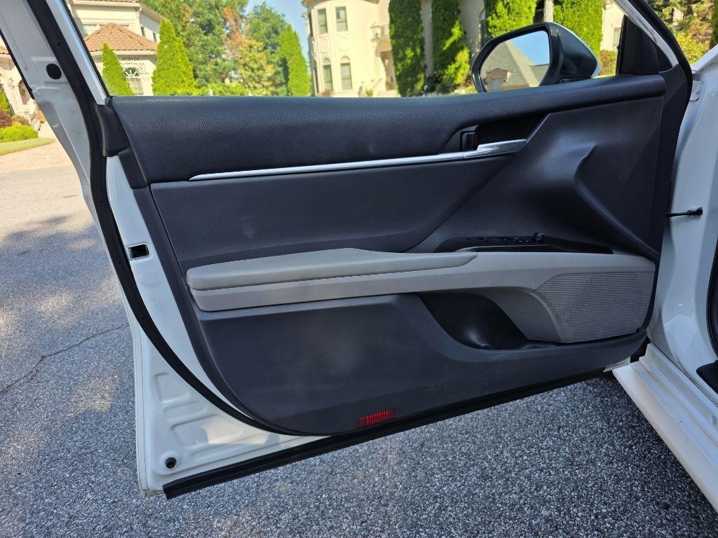 Toyota Camry LE 2023