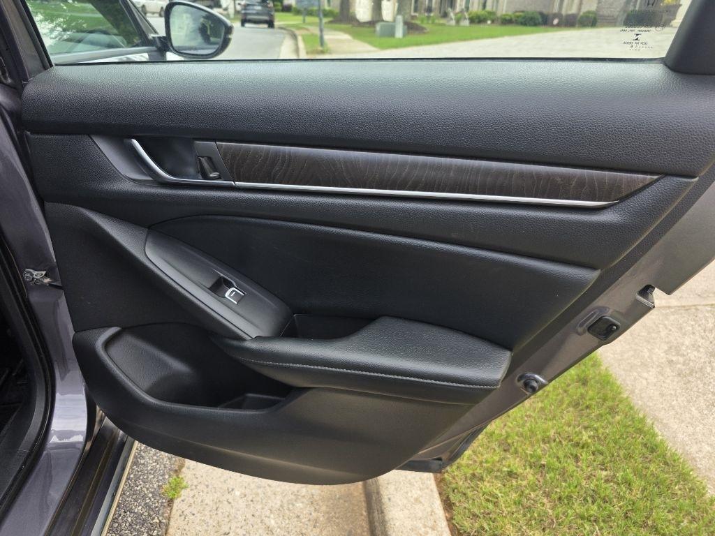 Honda Accord  2018