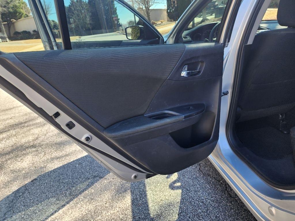 Honda Accord LX Sedan CVT 2015