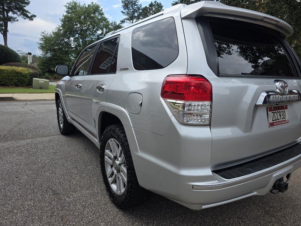 Toyota 4Runner SR5 4WD 2011