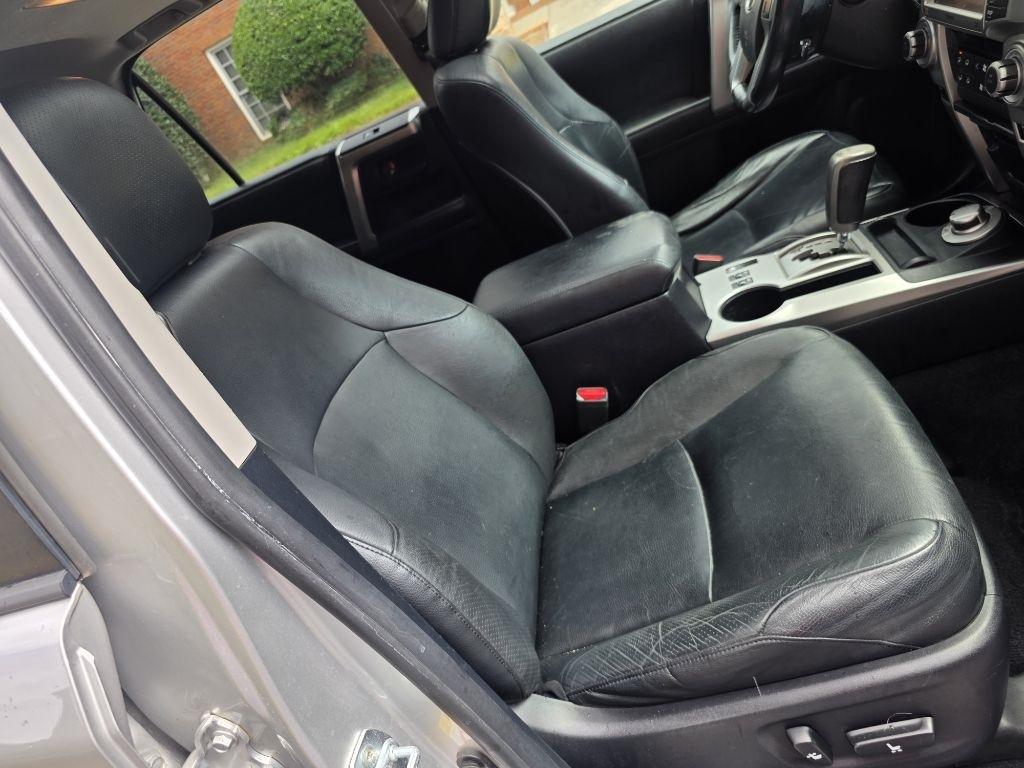 Toyota 4Runner SR5 4WD 2011