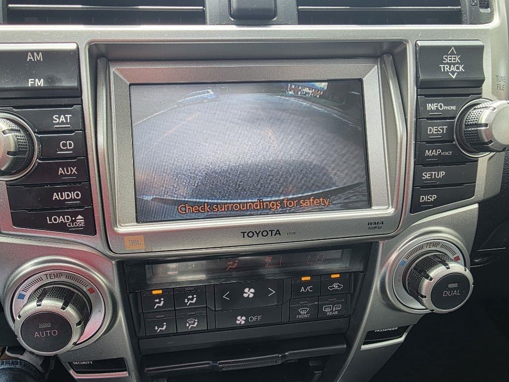 Toyota 4Runner SR5 4WD 2011