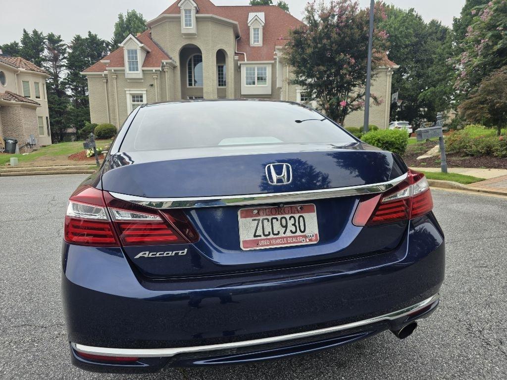 Honda Accord LX Sedan CVT 2016