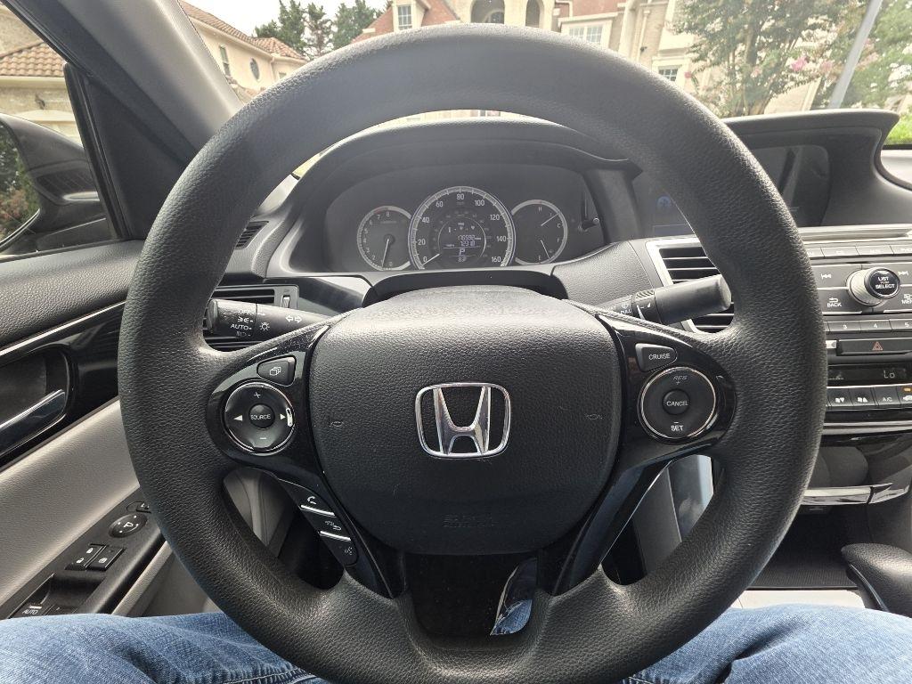 Honda Accord LX Sedan CVT 2016