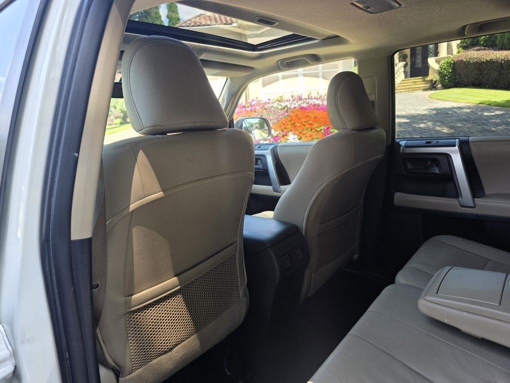 Toyota 4Runner SR5 2WD 2011