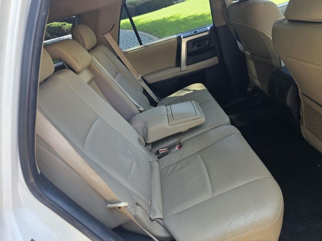 Toyota 4Runner SR5 2WD 2011