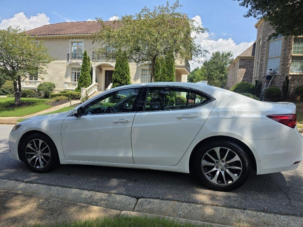 Acura TLX Base 2.4L 2017
