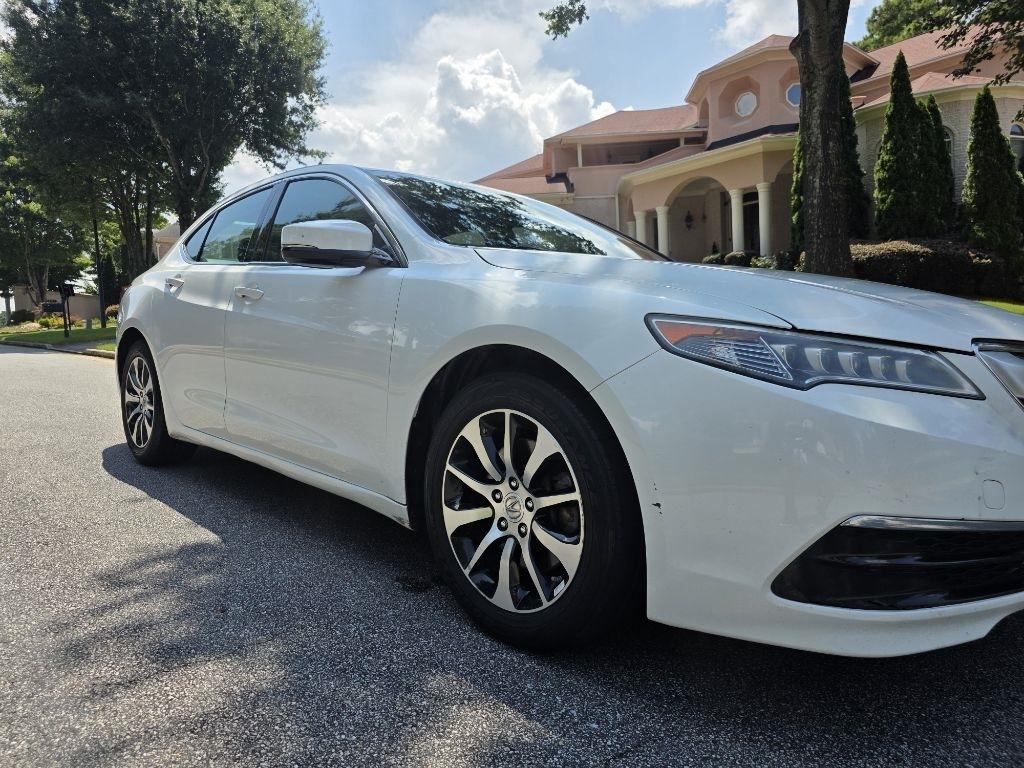 Acura TLX Base 2.4L 2017