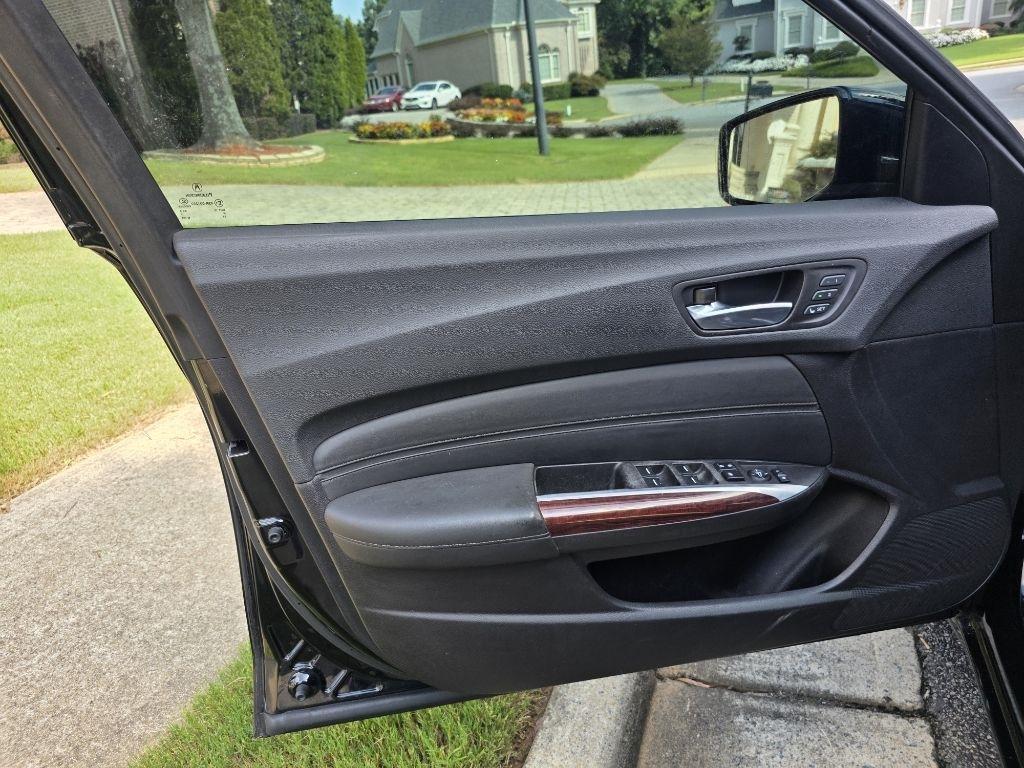 Acura TLX 8-Spd DCT 2015