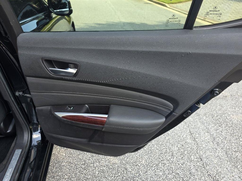 Acura TLX 8-Spd DCT 2015