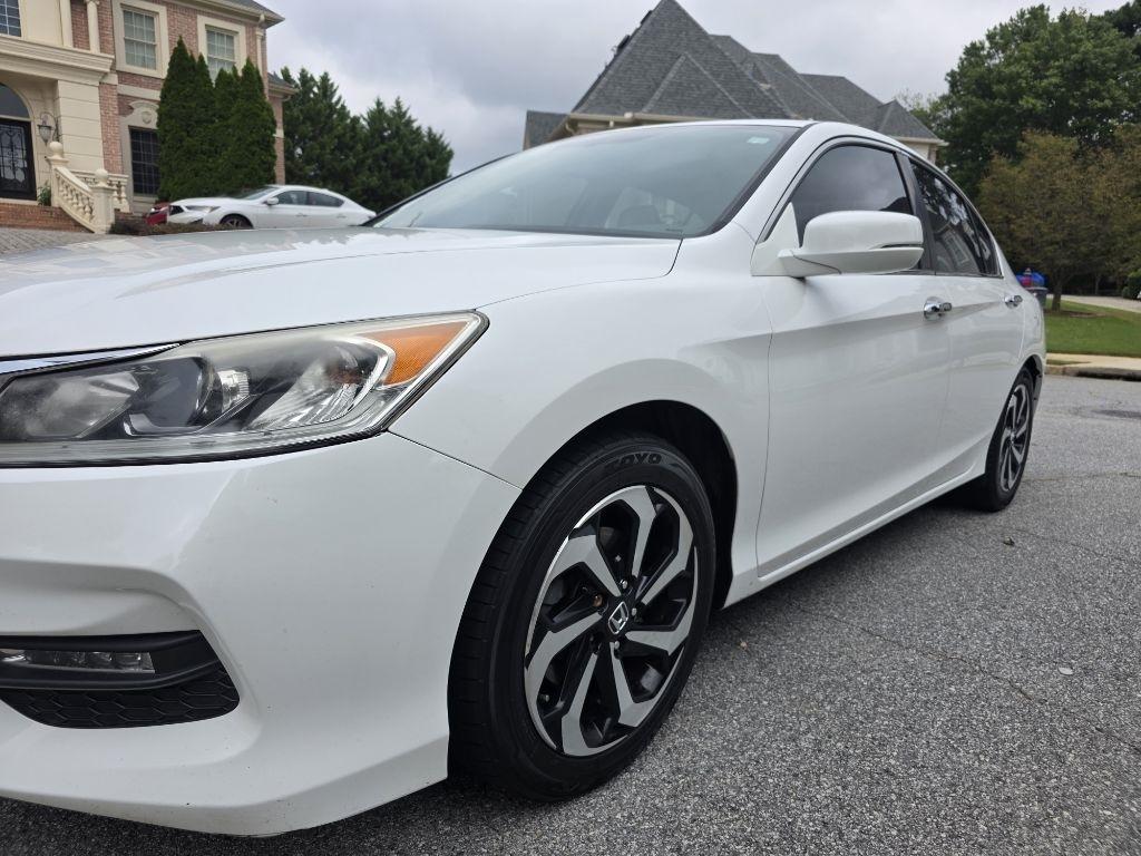 Honda Accord EX-L Sedan CVT 2016