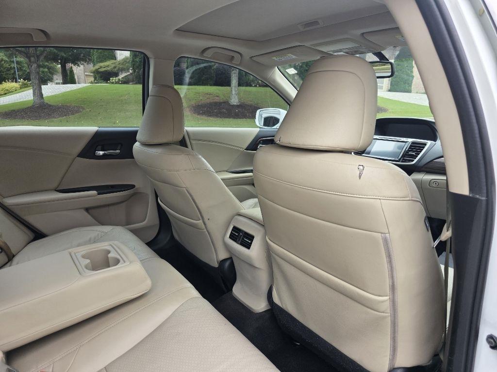 Honda Accord EX-L Sedan CVT 2016