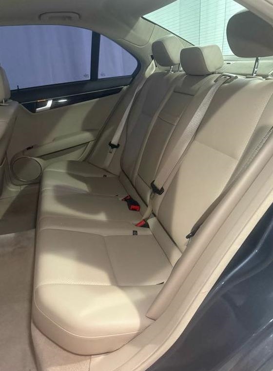 Mercedes-Benz C-Class C300 4MATIC Sport Sedan 2013 Mercedes-Benz C-Class C300 4MATIC Sport Sedan 2013