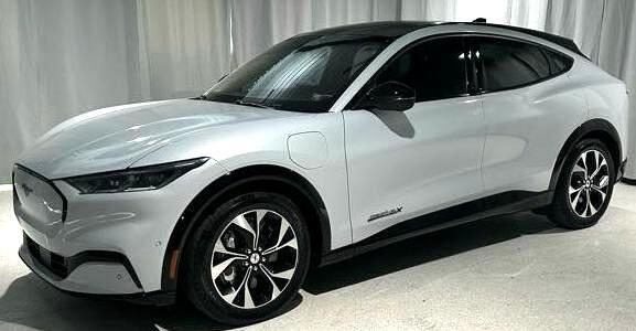 2021 Ford Mustang Mach-E Premium AWD