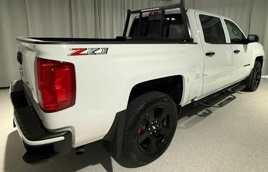 Chevrolet Silverado 1500 LTZ Crew Cab 4WD 2018