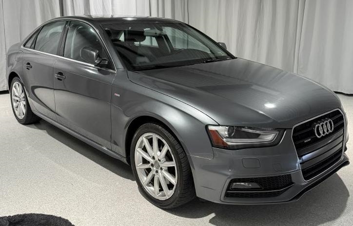 Audi A4 2.0T Premium Plus quattro Sedan AWD 8A 2016