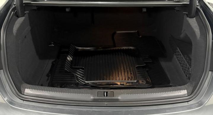 Audi A4 2.0T Premium Plus quattro Sedan AWD 8A 2016