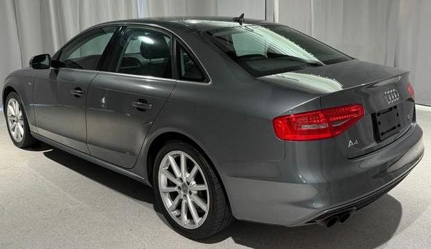 Audi A4 2.0T Premium Plus quattro Sedan AWD 8A 2016