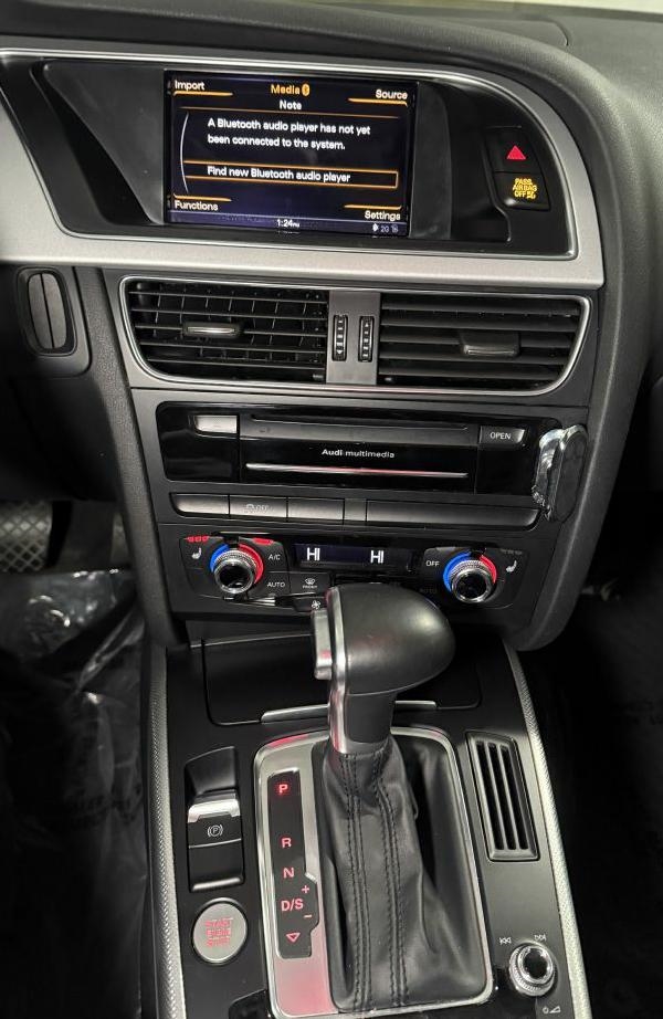 Audi A4 2.0T Premium Plus quattro Sedan AWD 8A 2016