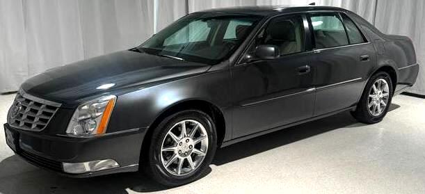 2010 Cadillac DTS Luxury