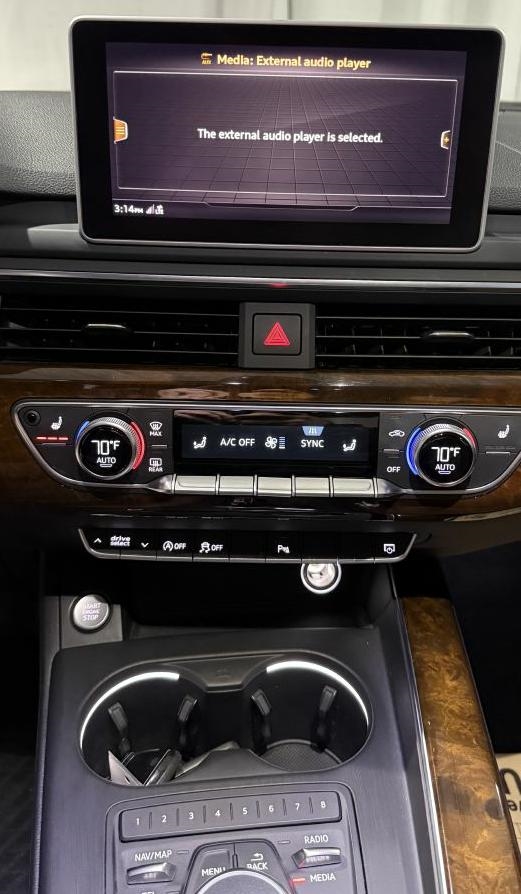 Audi A4 2.0T Premium Plus quattro Sedan 2017