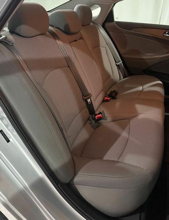 Hyundai Sonata GLS Auto 2011