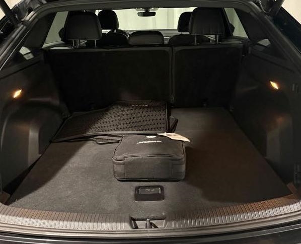 Volkswagen Atlas Cross Sport SE 4MOTION 2020