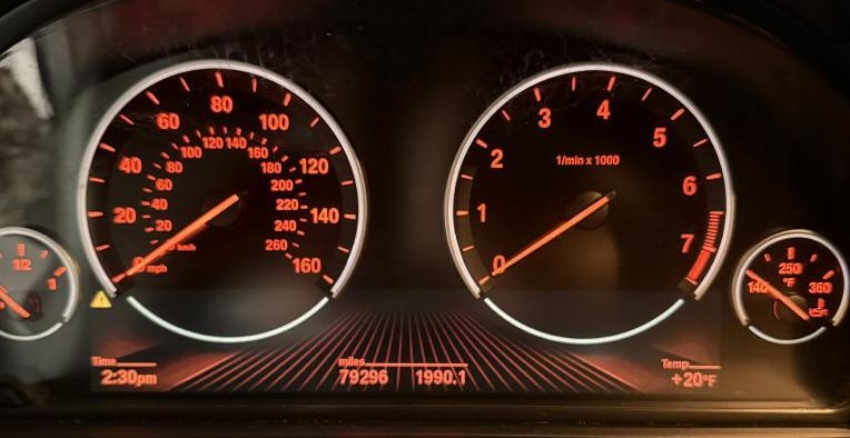 BMW 5-Series 550i xDrive 2014