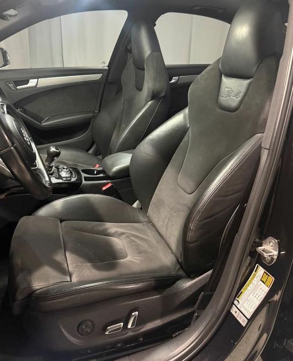 Audi S4 Sedan quattro 2013