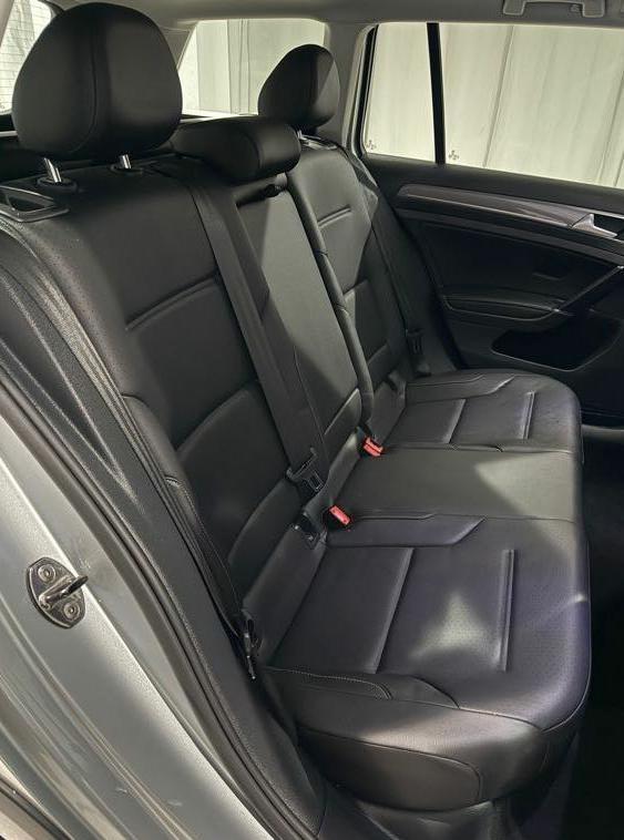 Volkswagen Golf Alltrack TSI S 6A 2017