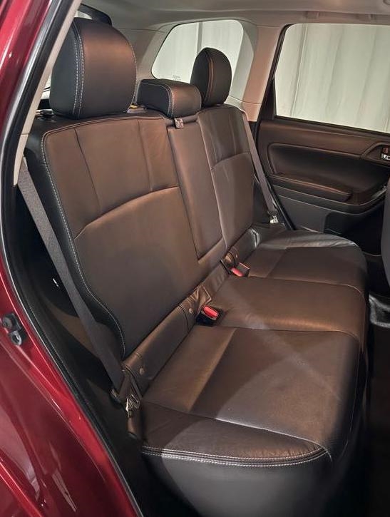 Subaru Forester 2.0XT Touring 2014