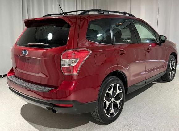 Subaru Forester 2.0XT Touring 2014