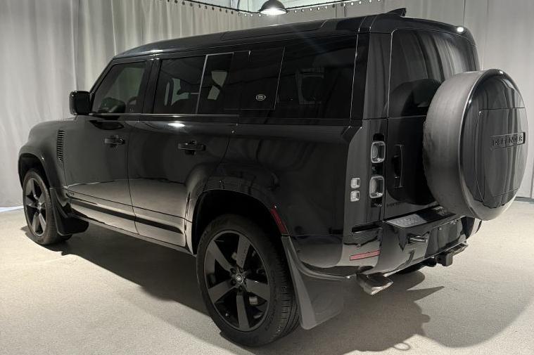 Land Rover Defender 110 P525 V8 2024