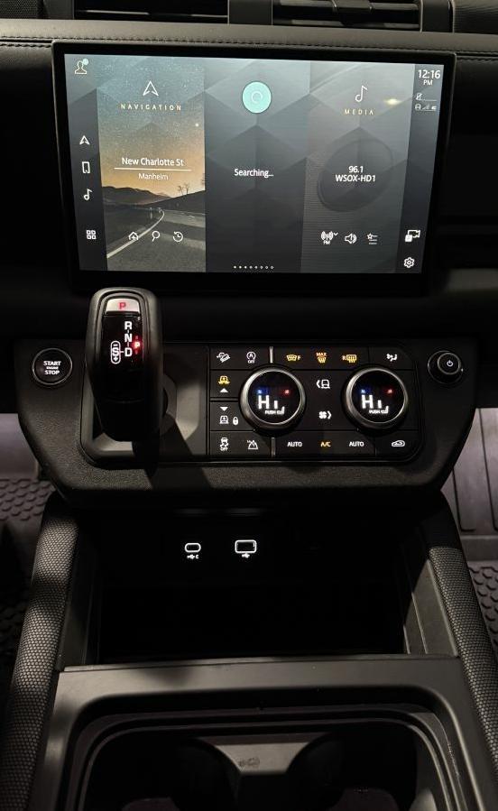 Land Rover Defender 110 P525 V8 2024