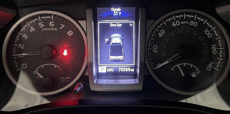 Toyota Tacoma SR5 Access Cab V6 6AT 2WD 2018