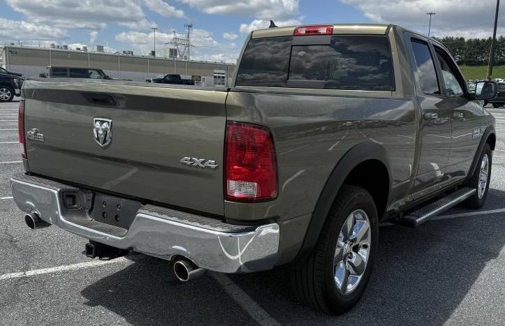 RAM 1500 SLT Quad Cab 4WD 2013