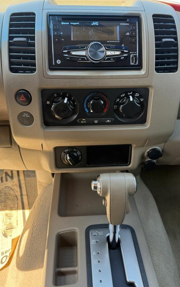 Nissan Frontier LE Crew Cab Long Bed 4WD 2007