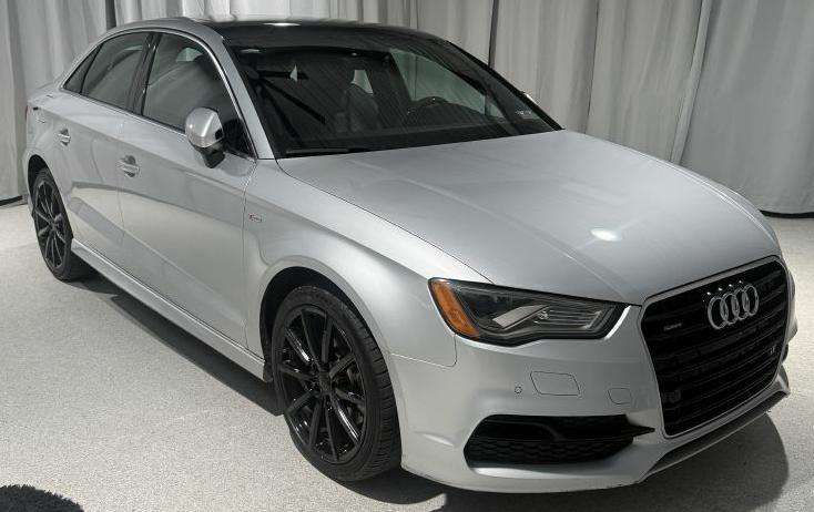 Audi A3 2.0T Premium Sedan quattro S tronic 2015