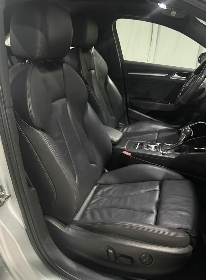 Audi A3 2.0T Premium Sedan quattro S tronic 2015