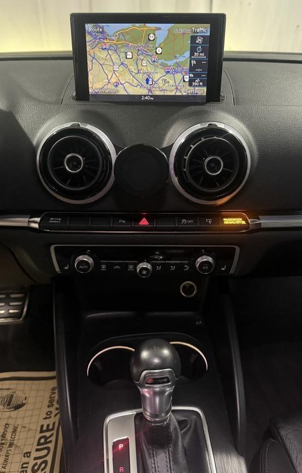 Audi A3 2.0T Premium Sedan quattro S tronic 2015