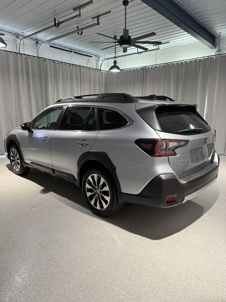 Subaru Outback Limited 2023