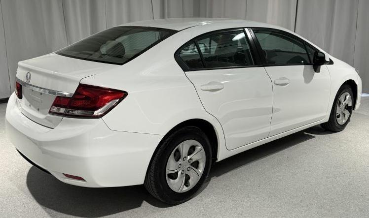 Honda Civic LX Sedan 5-Speed AT 2013