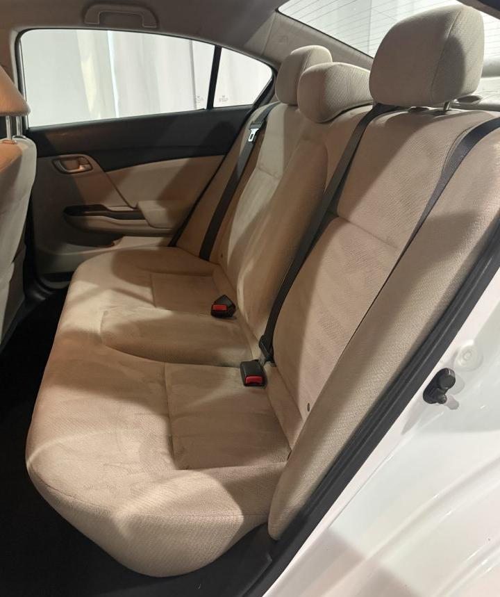 Honda Civic LX Sedan 5-Speed AT 2013