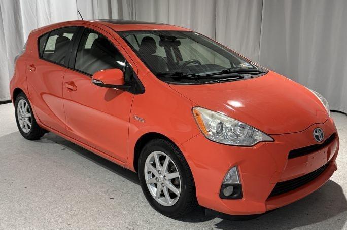 Toyota Prius c One 2012